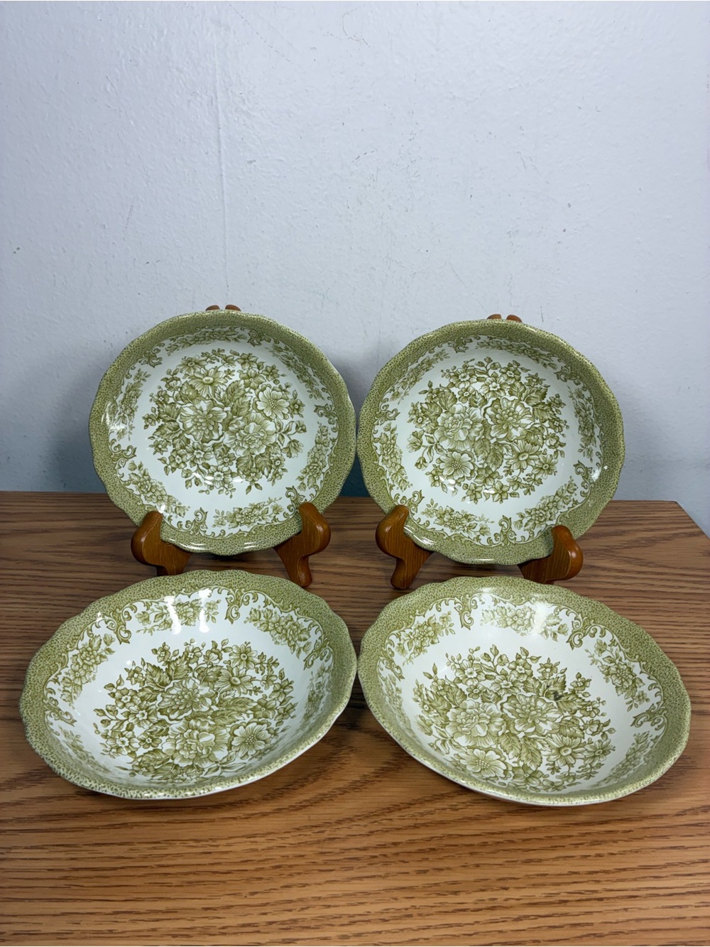 Royal Staffordshire J&G Meakin 6 inch bowls